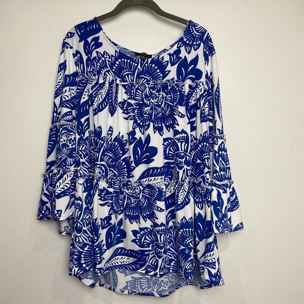 Cocomo Woman Sz 2X Blue Large Floral Print White Ruffled Bell Sleeve New NWT